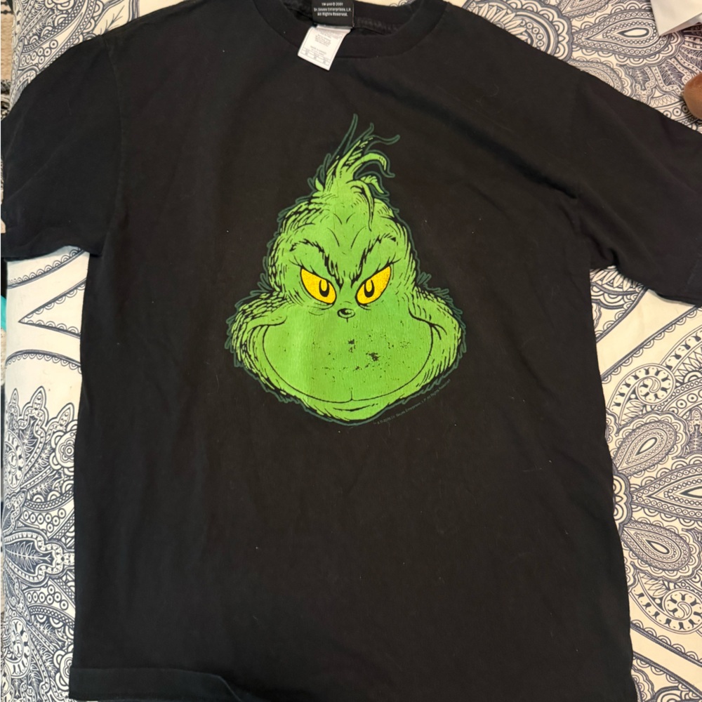 Black Grinch Graphic Tee - The Grinch Design